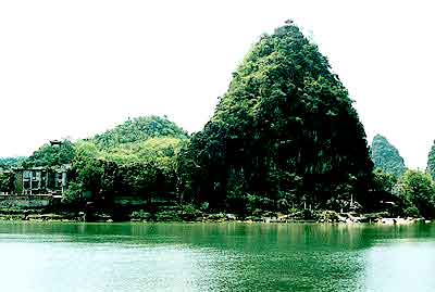 叠彩山
